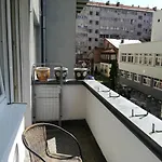 Ane Sarajevo